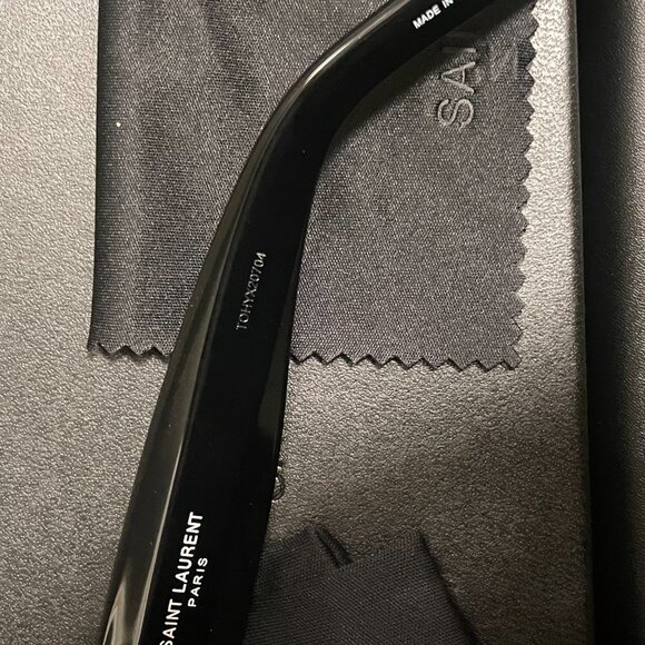 Saint Laurent Bold Black Statement Shades Gold Logo Street Style Chic main image 4